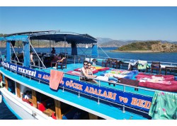 12 Adalar Tekne Turu