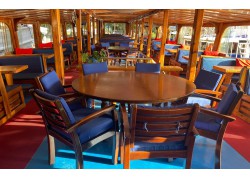 Yüzer Restaurant